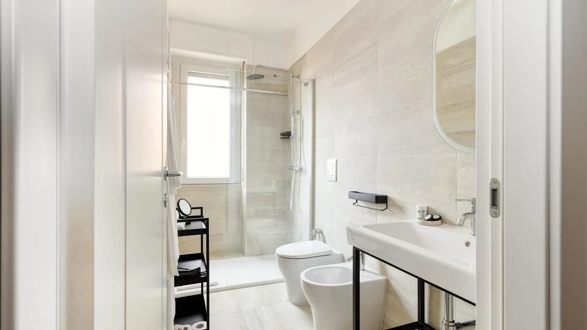 Joivy 1-Bed Apartment With Balcony Near Subway 米兰
