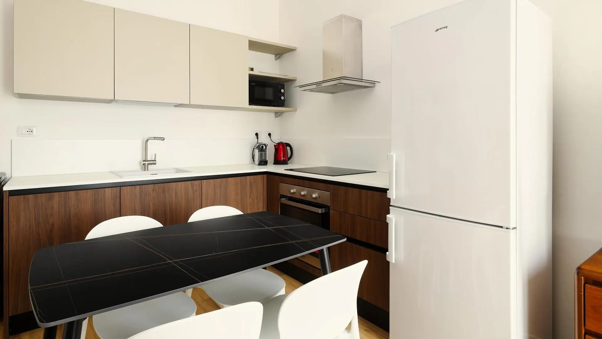 Joivy 1-Bed Apartment With Balcony Near Subway 米兰